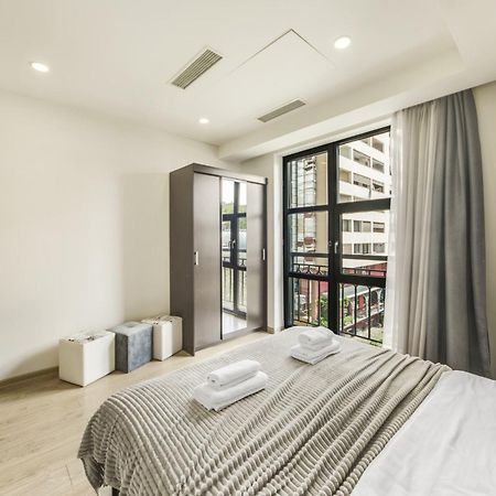 Fantastic Apartments Near Republic Square, Perfect Location, Mystreet Company Єреван Екстер'єр фото