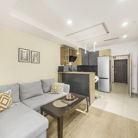 Fantastic Apartments Near Republic Square, Perfect Location, Mystreet Company Єреван Екстер'єр фото