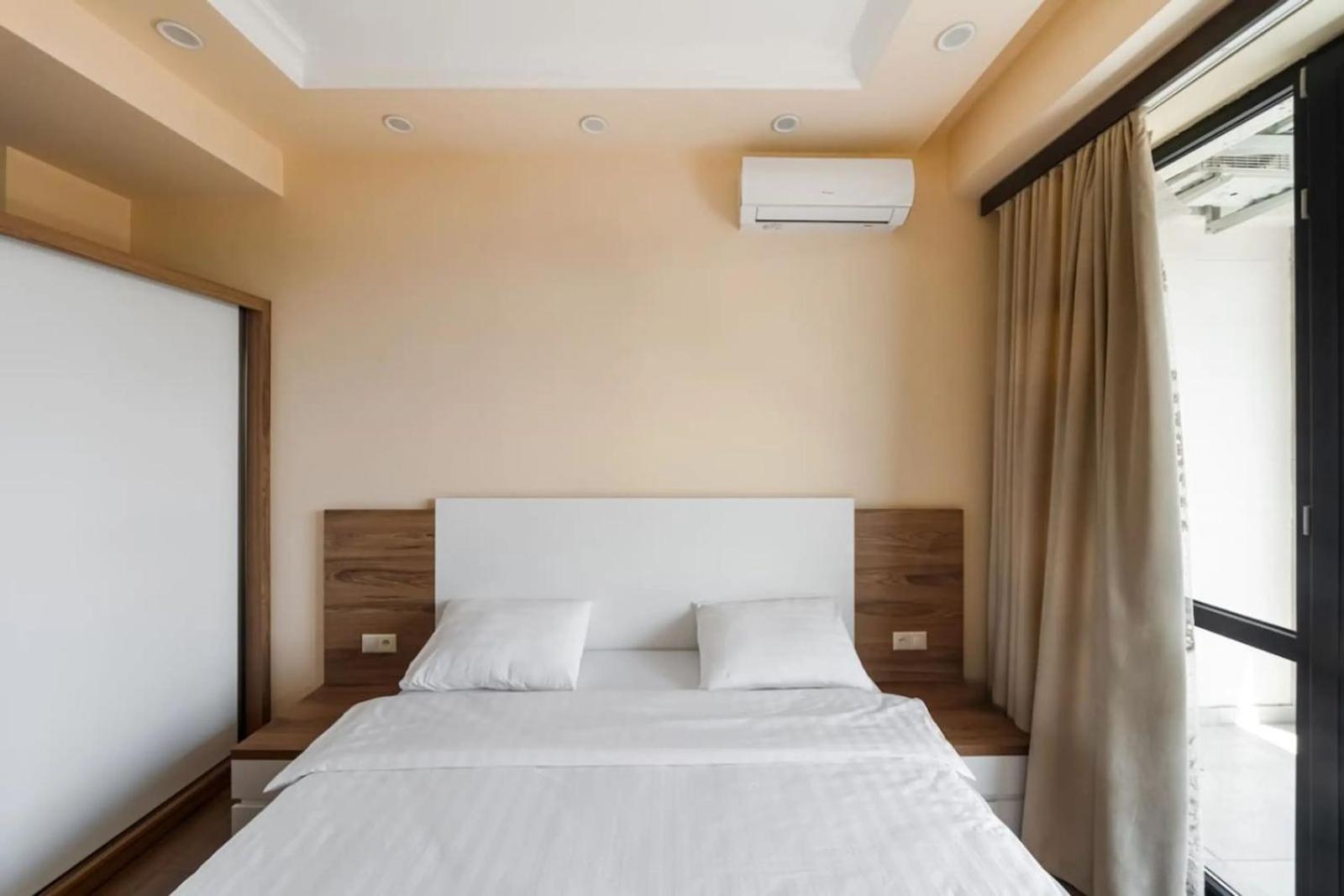 Fantastic Apartments Near Republic Square, Perfect Location, Mystreet Company Єреван Екстер'єр фото