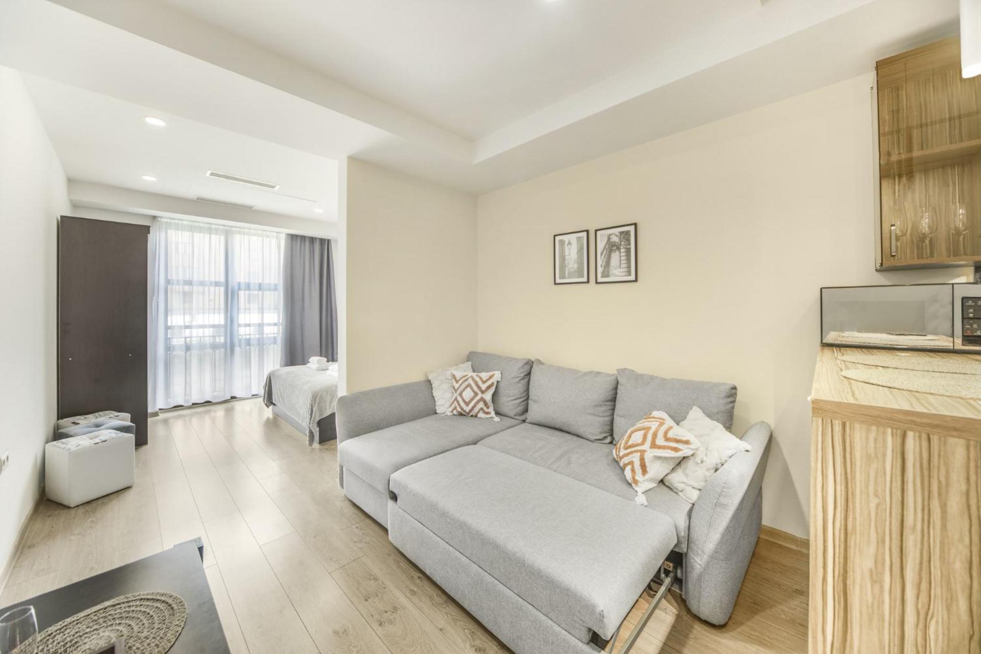 Fantastic Apartments Near Republic Square, Perfect Location, Mystreet Company Єреван Екстер'єр фото